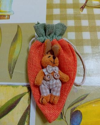 coniglietto peluche