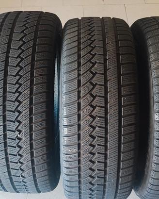 set gomme invernali misura 255/45 R20