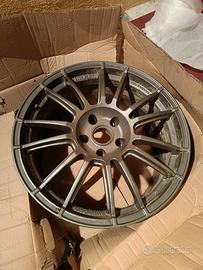 Cerchi in lega R19 doppia misura 