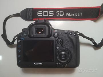 CANON 5D MARK III + 24-105 + BG + ALTRO