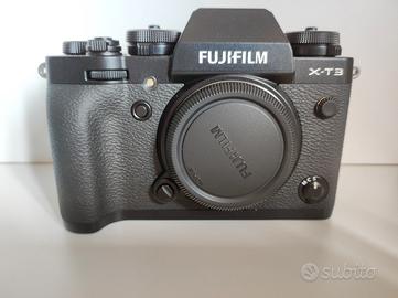 Fujifilm XT3 con due obiettivi (23mm f1.4+90mm f2)