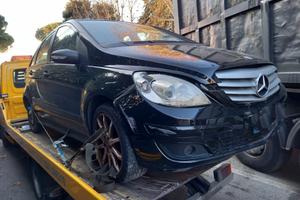 Ricambi Mercedes classe B 180 anno 2005