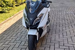 Wottan Storm s 300 plus 
