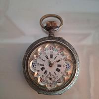 Antico orologio