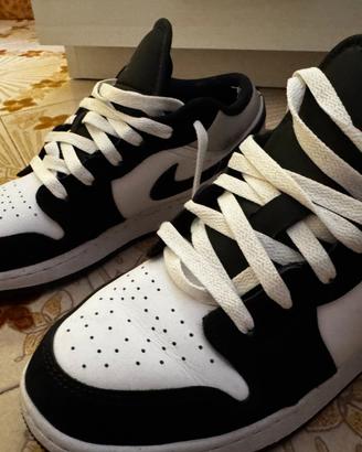 Nike Air Jordan 1 Low SE