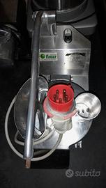 taglia mozzarella lavacozze grattuggia 