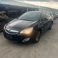 Ricambi Opel Astra 1.4 Turbo 5P Anno 2010