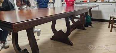 Tavolo grande
