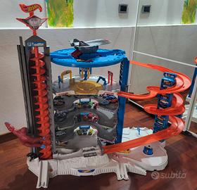 Hot Wheels Super Ultimate Garage