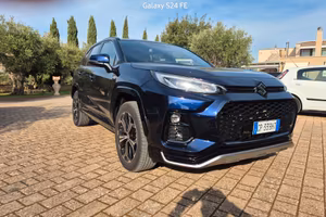 Suzuki Across 2.5 Plug-in Hybrid E-CVT 4WD Top