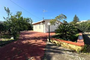 VILLA SINGOLA A TRABIA