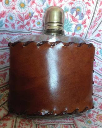 Borraccia portatile grappa anni 60 in cuoio/vetro