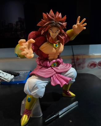 Broly super saiyan 4 figure dragon ball ichiban ku