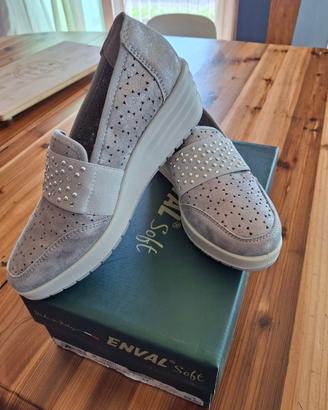 MOCASSINI NUOVI PELLE NR.37