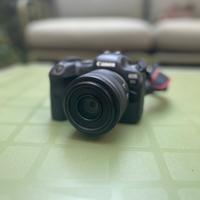 Fotocamera Canon R6 + lente 35mm macro fissa