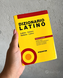 Dizionario Latino tascabile per liceo lunguistico
