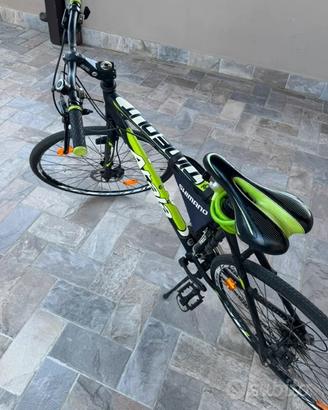 BICI IBRIDA ATALA