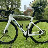 PINARELLO F5 105 DI2