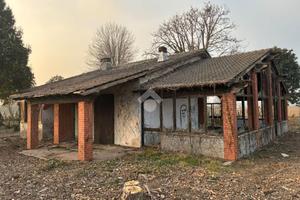 VILLA SINGOLA A CORBETTA