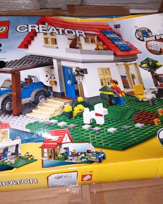 LEGO.