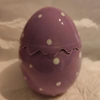 Uovo di porcellana 
