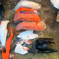 Plastiche ktm,kawasaki,honda