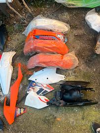Plastiche ktm,kawasaki,honda