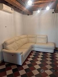 Divano angolare in pelle Chateau d’Ax