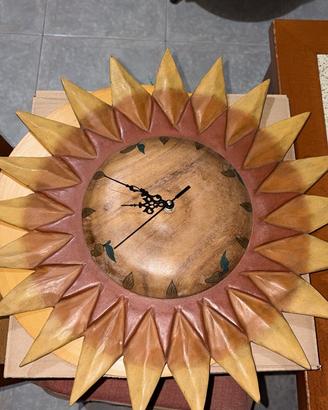 Orologio a forma di sole