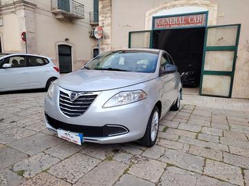 Lancia Ypsilon 1.2 69 CV 5 porte GPL Ecochic Gold