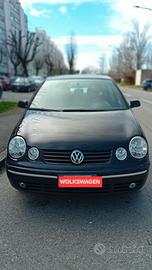 WOLKSWAGEN POLO