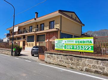 COMPLESSO A BARONISSI