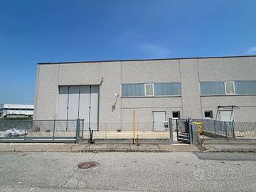 capannone industriale