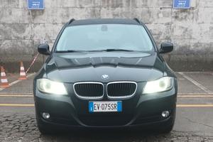 bmw 318 E91 Msport gancio traino a scomparsa 