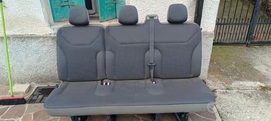 sedile posteriore Opel vivaro