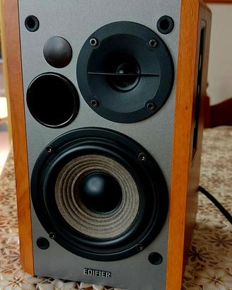 Casse audio attive Edifier perfette.