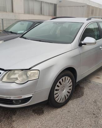 Volkswagen Passat B6 anno 2008 ricambi usati
