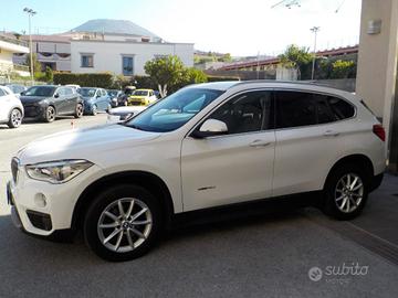BMW X1 s Drive18d 150CV Advantage