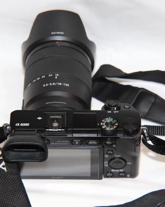 Sony A6000 con 18-135