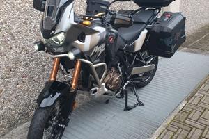 Honda Africa Twin Adventure Sports 2025