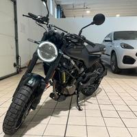 HUSQVARNA SVARTPILEN 125