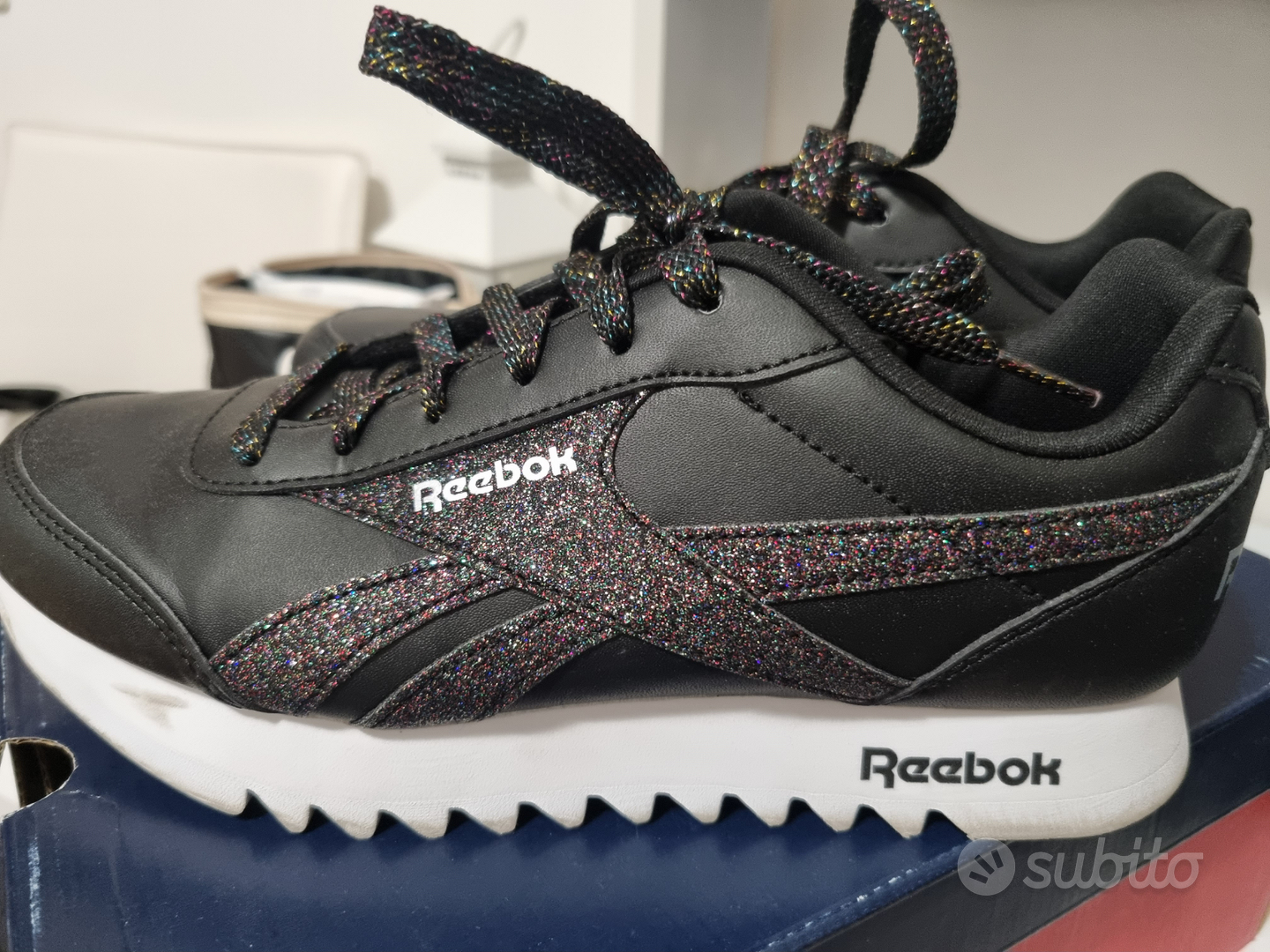 Scarpe reebok hot sale con zeppa