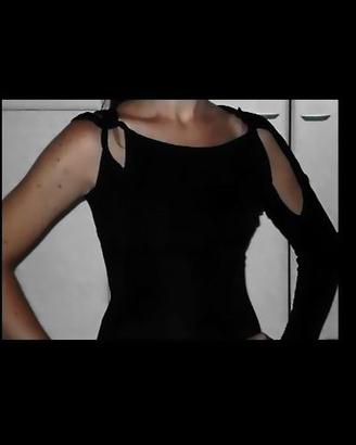 TOP *NUOVO* A INTRECCI E MANICA CON SPACCO *PHARD*