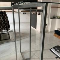 Scaffale appendi abiti