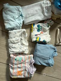 Lotto abbigliamento neonato 0-1 mesi