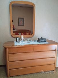 Camera matrimoniale completa in noce