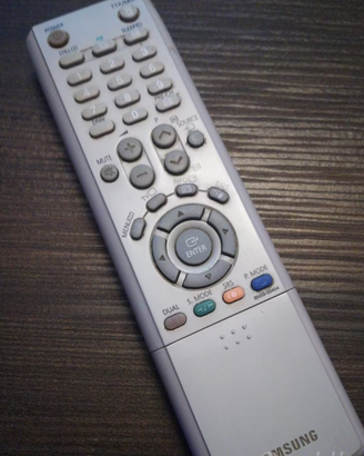 Lorenzo Telecomando samsung TV tm76b