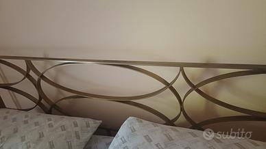 Cornice letto
