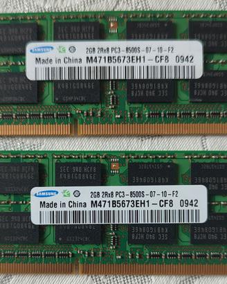 Memorie Samsung 4GB (2+2GB) M471B5673EH1-CF8