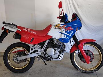 Honda Dominator NX650